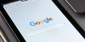 logowanie przez gogle